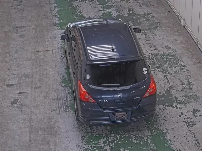 NISSAN TIIDA