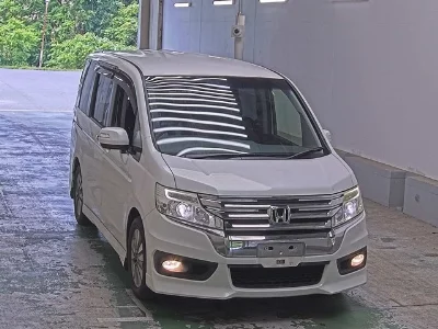 HONDA STEPWGN SPADA