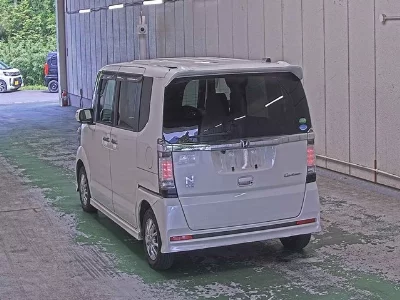 HONDA N BOX CUSTOM