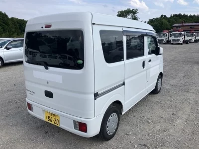 MITSUBISHI MINICAB