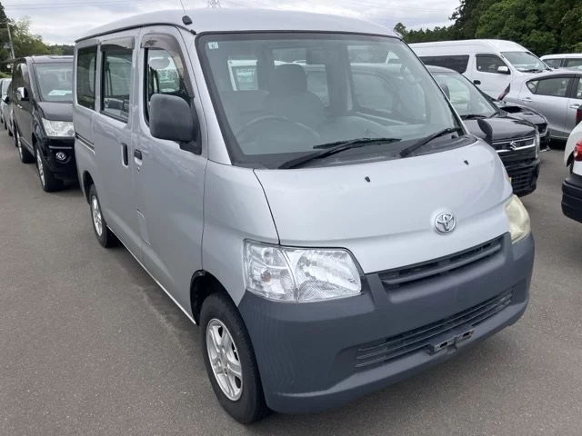 Toyota TownAce  с аукциона в Японии
