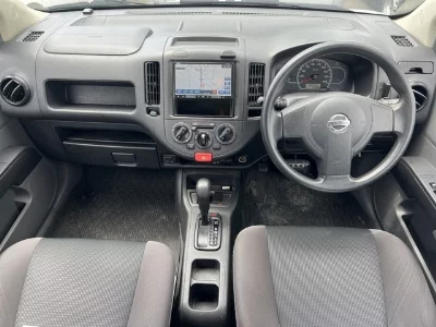 Nissan AD