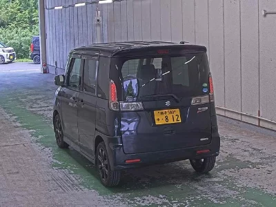 Suzuki Spacia Custom