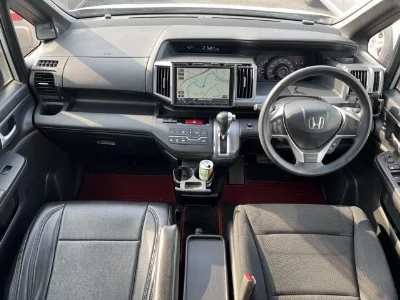 Honda STEPWGN SPADA
