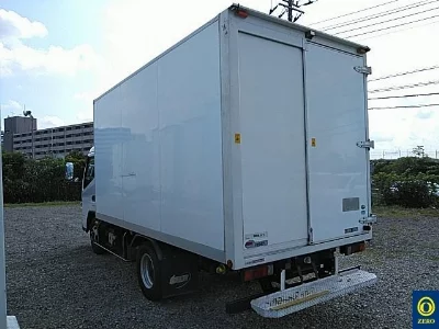 Mitsubishi Fuso Canter