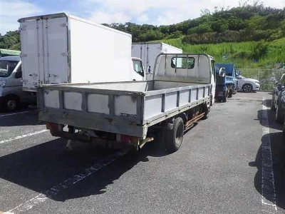 Nissan Atlas