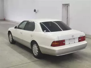 Toyota Celsior