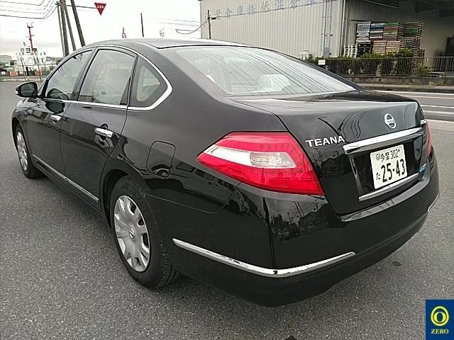 Nissan Teana  с аукциона в Японии