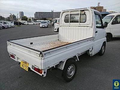 NISSAN NT100 CLIPPER