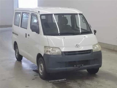 TOYOTA LITE ACE VAN