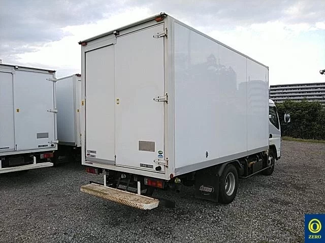 Mitsubishi Fuso Canter  с аукциона в Японии