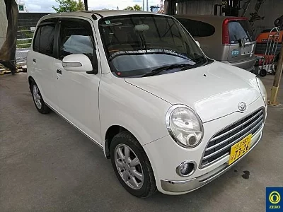 Daihatsu Mira Gino