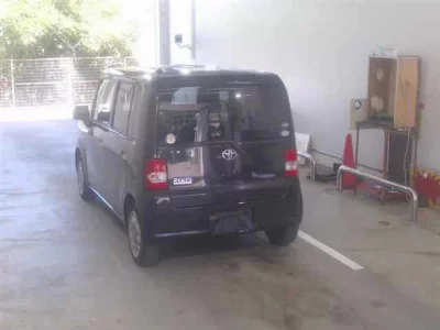 Toyota Pixis Space