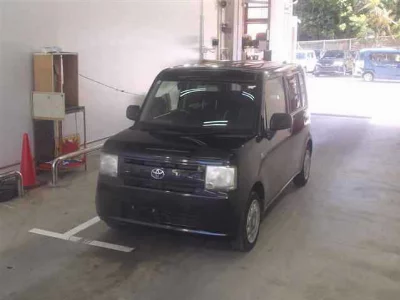 Toyota Pixis Space