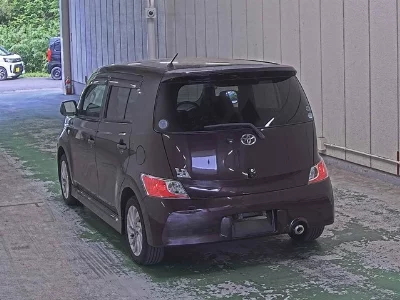 Toyota bB