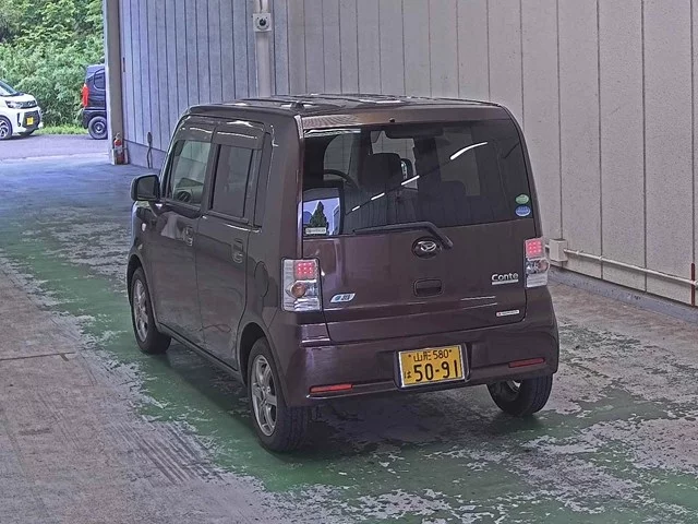 Daihatsu Move Conte  с аукциона в Японии