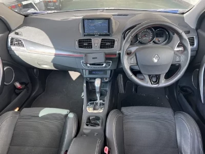 Renault MEGANE ESTATE