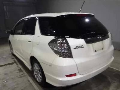HONDA FIT SHUTTLE
