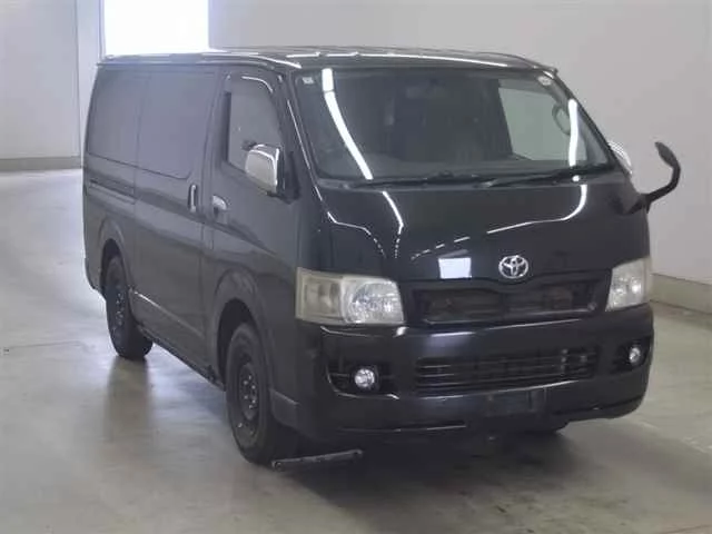 Toyota RegiusAce  с аукциона в Японии