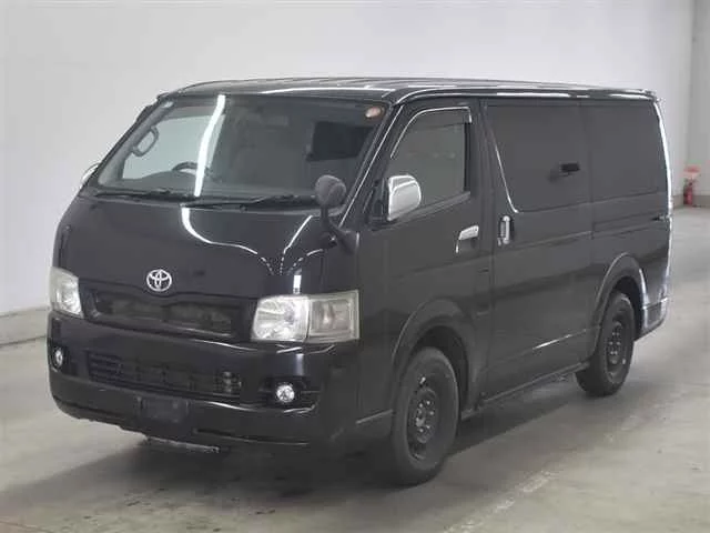 Toyota RegiusAce  с аукциона в Японии