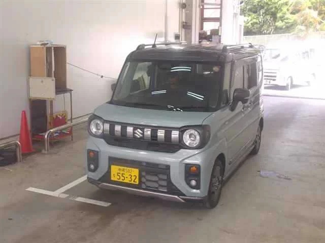 Suzuki Spacia Gear  с аукциона в Японии