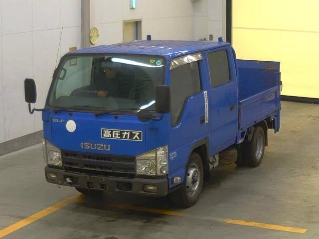 Isuzu Elf  с аукциона в Японии
