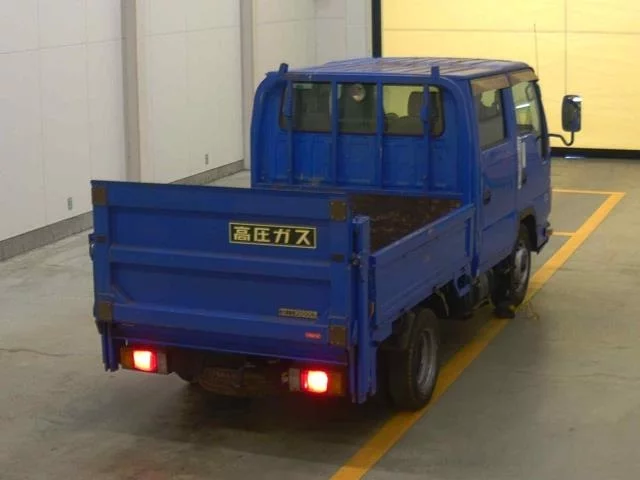 Isuzu Elf  с аукциона в Японии