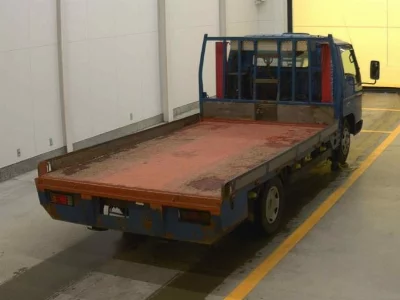 Mazda Titan