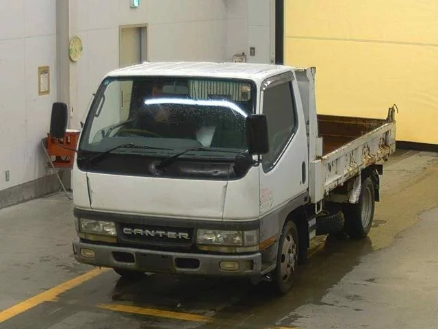 Mitsubishi Fuso Canter  с аукциона в Японии