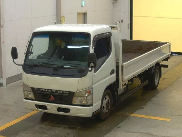 Mitsubishi Fuso Canter  с аукциона в Японии
