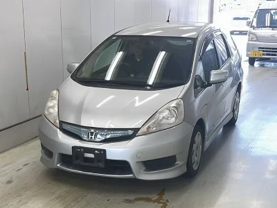 Honda FIT SHUTTLE HYBRID