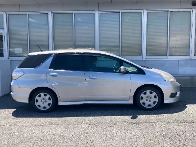 Honda FIT SHUTTLE HYBRID