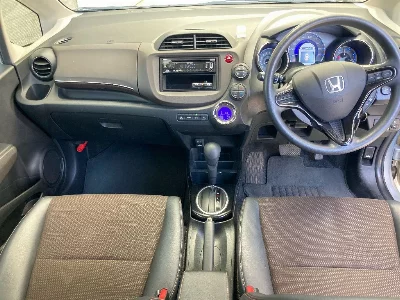 Honda FIT SHUTTLE HYBRID