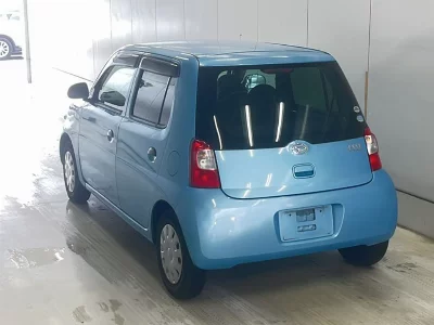 Daihatsu Esse