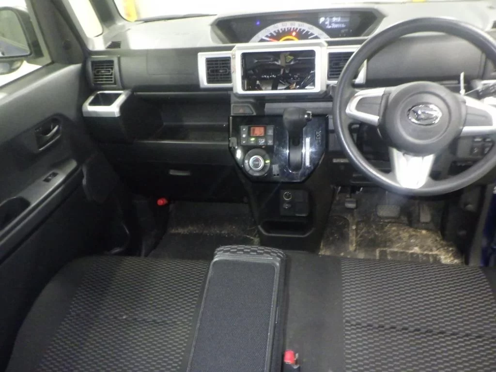 Daihatsu Wake  с аукциона в Японии