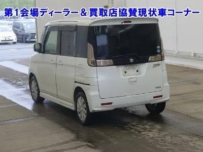 Suzuki Spacia Custom