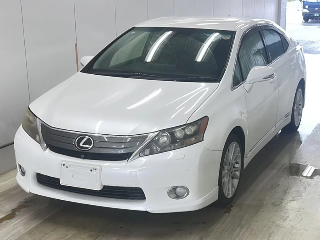 Lexus HS250h  с аукциона в Японии