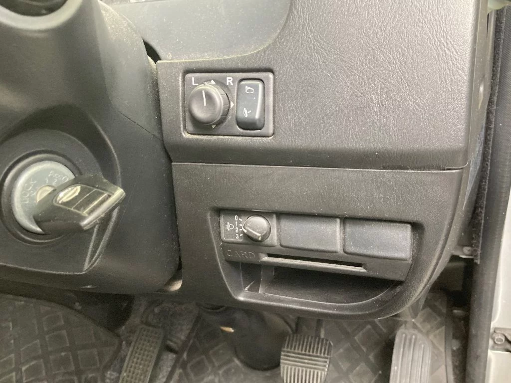 Nissan CARAVAN COACH  с аукциона в Японии