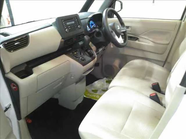 Mitsubishi eK X Space  с аукциона в Японии