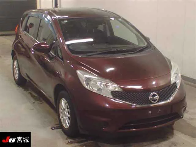 Nissan Note  с аукциона в Японии