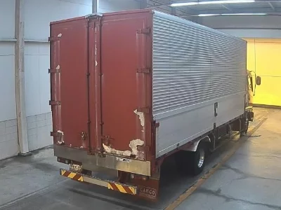 Isuzu FORWARD