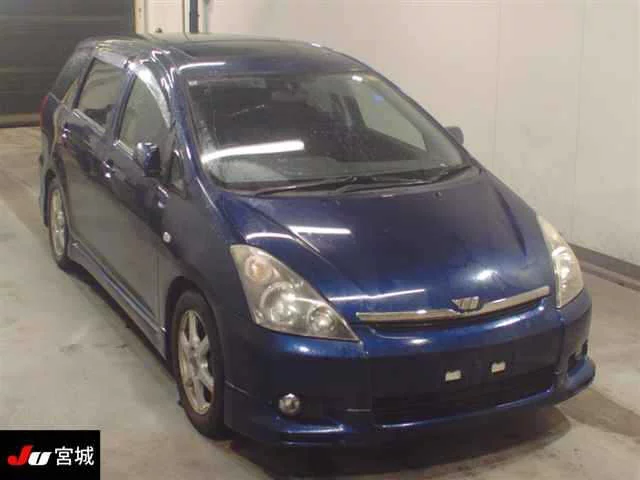 Toyota Wish  с аукциона в Японии