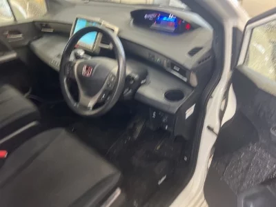 Honda Freed Spike