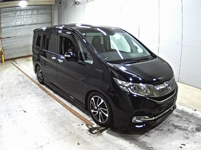 Honda STEPWGN SPADA