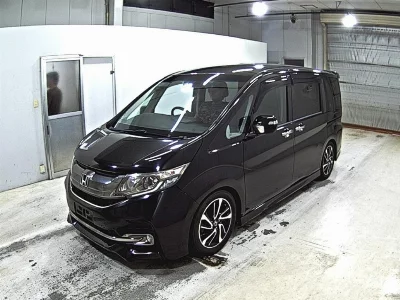 Honda STEPWGN SPADA
