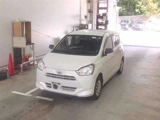 Daihatsu Mira e:S  с аукциона в Японии