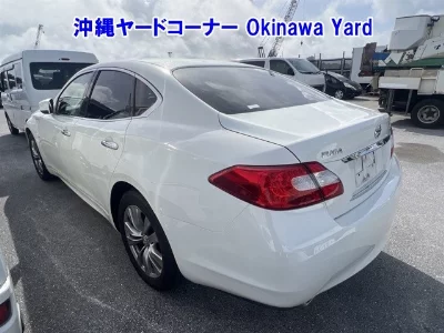 Nissan Fuga