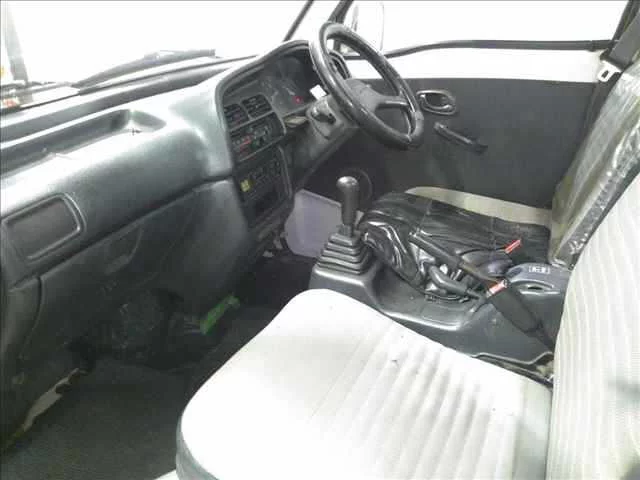 Suzuki CARRY  с аукциона в Японии