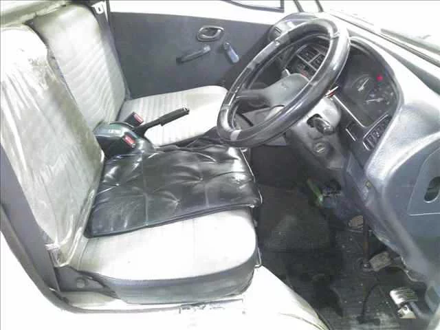 Suzuki CARRY  с аукциона в Японии