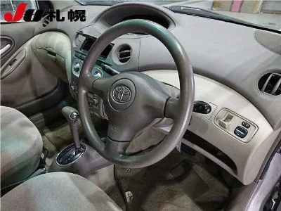 Toyota Platz
